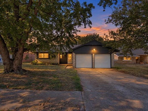 1414 Princeton Circle, Norman, OK 73071