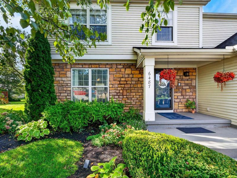 6487 Hilliard Drive, Canal Winchester, OH 43110 Photo 4