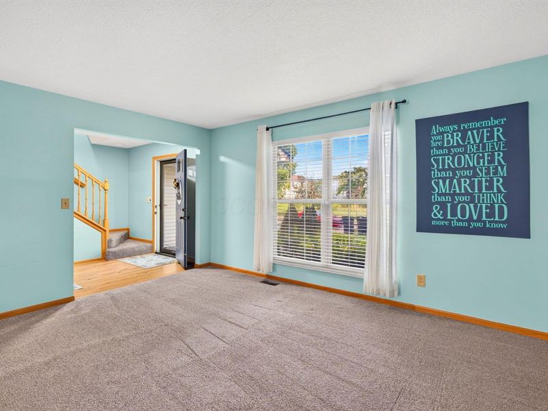 6487 Hilliard Drive, Canal Winchester, OH 43110 Photo 7