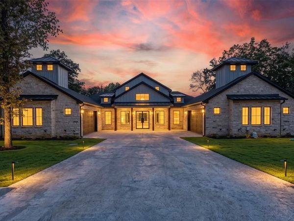 574 Clubhouse Drive , Corsicana, TX 75109