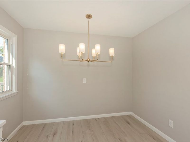 22750 Fairlawn Drive, Euclid, OH 44117 Photo 22