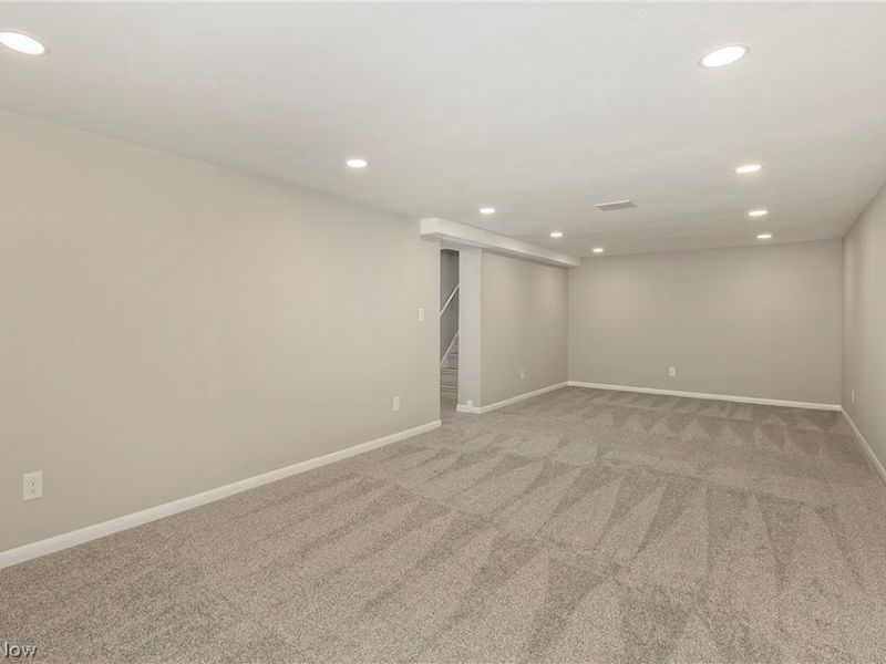 22750 Fairlawn Drive, Euclid, OH 44117 Photo 41