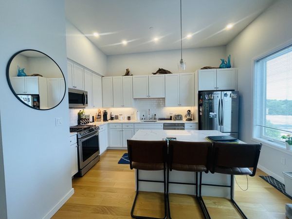 385 Pleasant St, Unit 18, Watertown, MA 02472