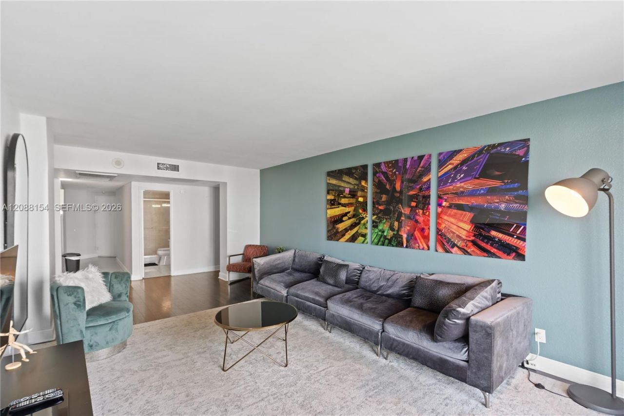 19370 Collins Ave, Unit 816, Sunny Isles Beach, FL 33160 Photo