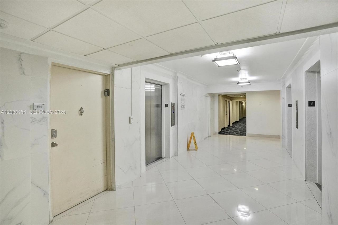19370 Collins Ave, Unit 816, Sunny Isles Beach, FL 33160 Photo