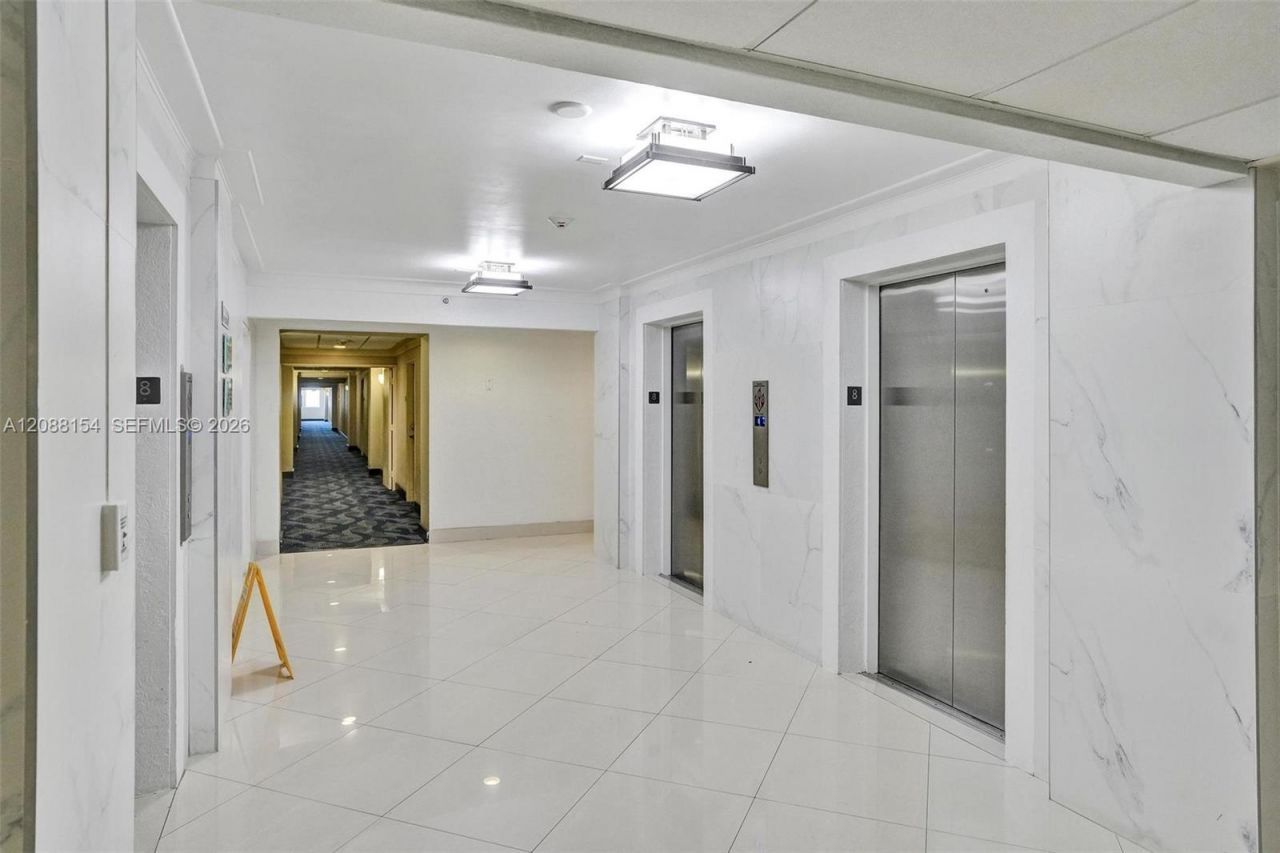 19370 Collins Ave, Unit 816, Sunny Isles Beach, FL 33160 Photo