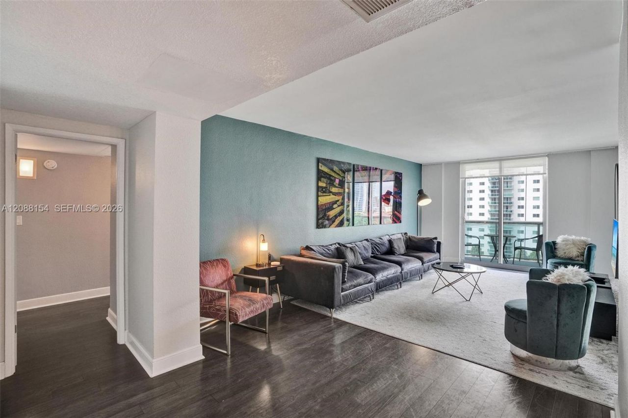 19370 Collins Ave, Unit 816, Sunny Isles Beach, FL 33160 Photo