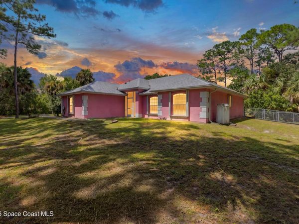 3695 Laurens Avenue , Malabar, FL 32950