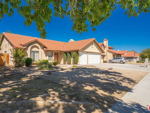 37519 Rose Street, Palmdale, CA 93552