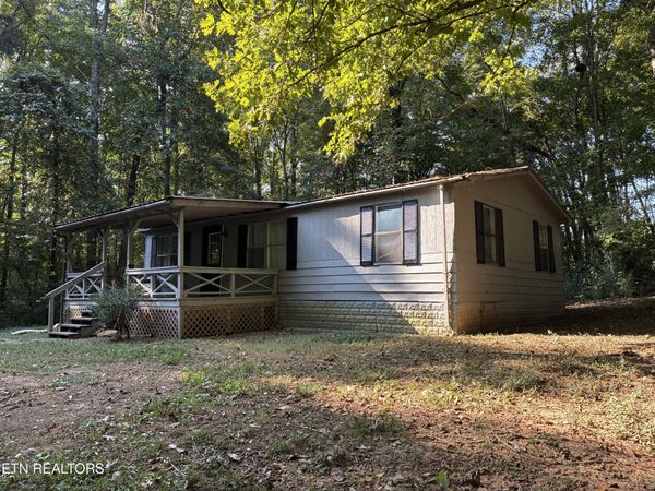 182 County Road 703 , Athens, TN 37303