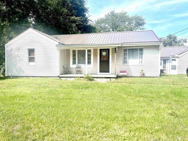 910 Mildred Avenue, Temperance, MI 00000