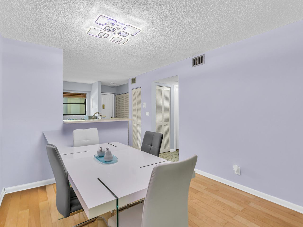 7579 NW 79th Avenue, Unit 204, Tamarac, FL 33321 Photo
