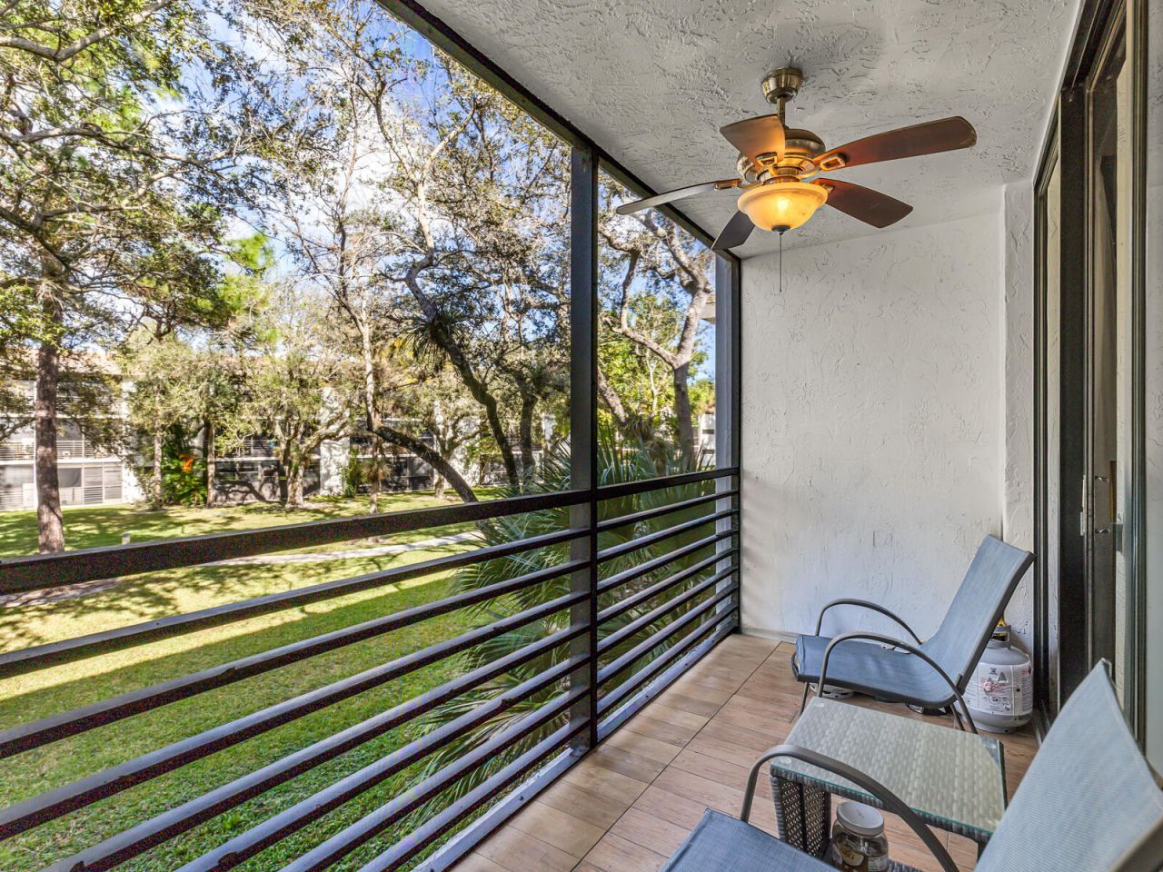 7579 NW 79th Avenue, Unit 204, Tamarac, FL 33321 Photo