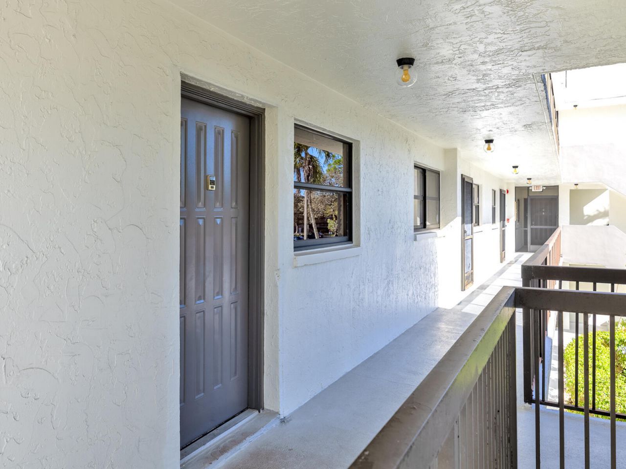 7579 NW 79th Avenue, Unit 204, Tamarac, FL 33321 Photo