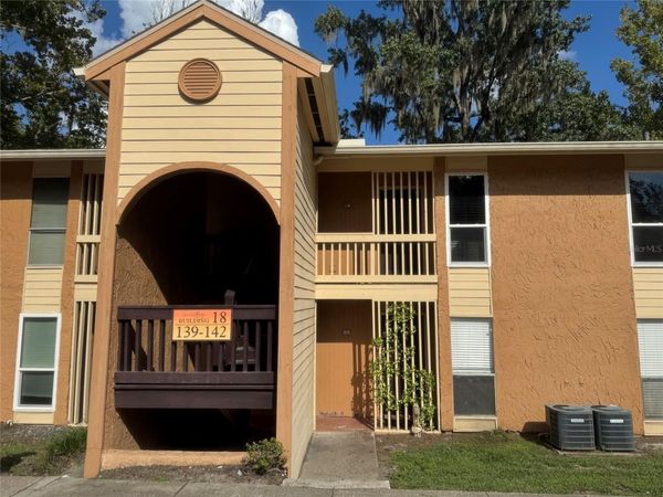1810 NW 23RD BOULEVARD , Unit 141, GAINESVILLE, FL 32605