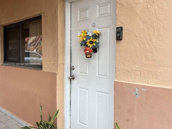 7861 W 29th Way, Unit 101, Hialeah, FL 33018