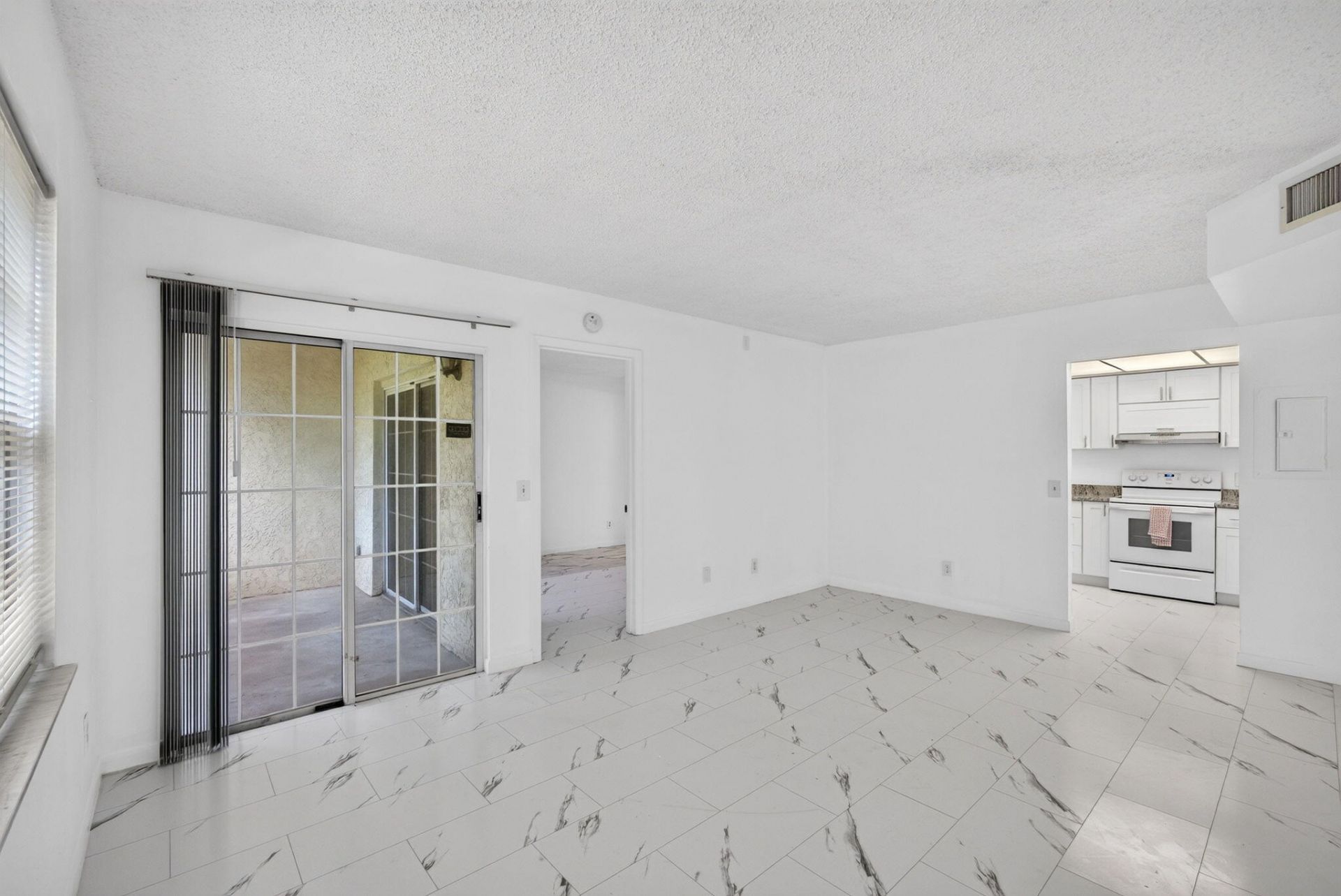1628 SE Green Acres Circle, Port Saint Lucie, FL 34952 Photo