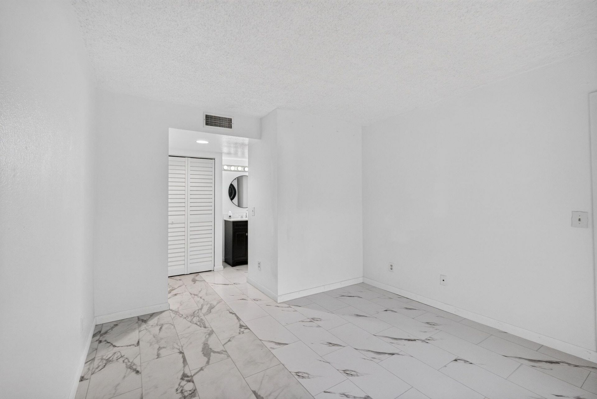 1628 SE Green Acres Circle, Port Saint Lucie, FL 34952 Photo