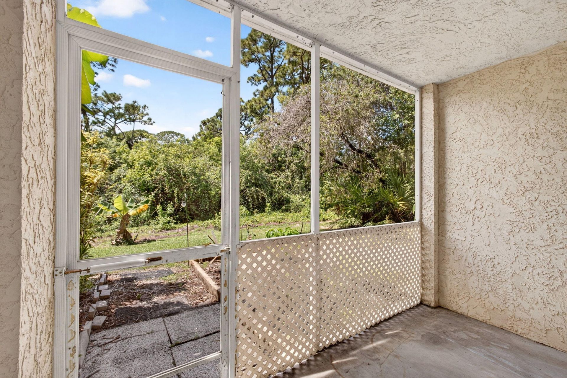 1628 SE Green Acres Circle, Port Saint Lucie, FL 34952 Photo