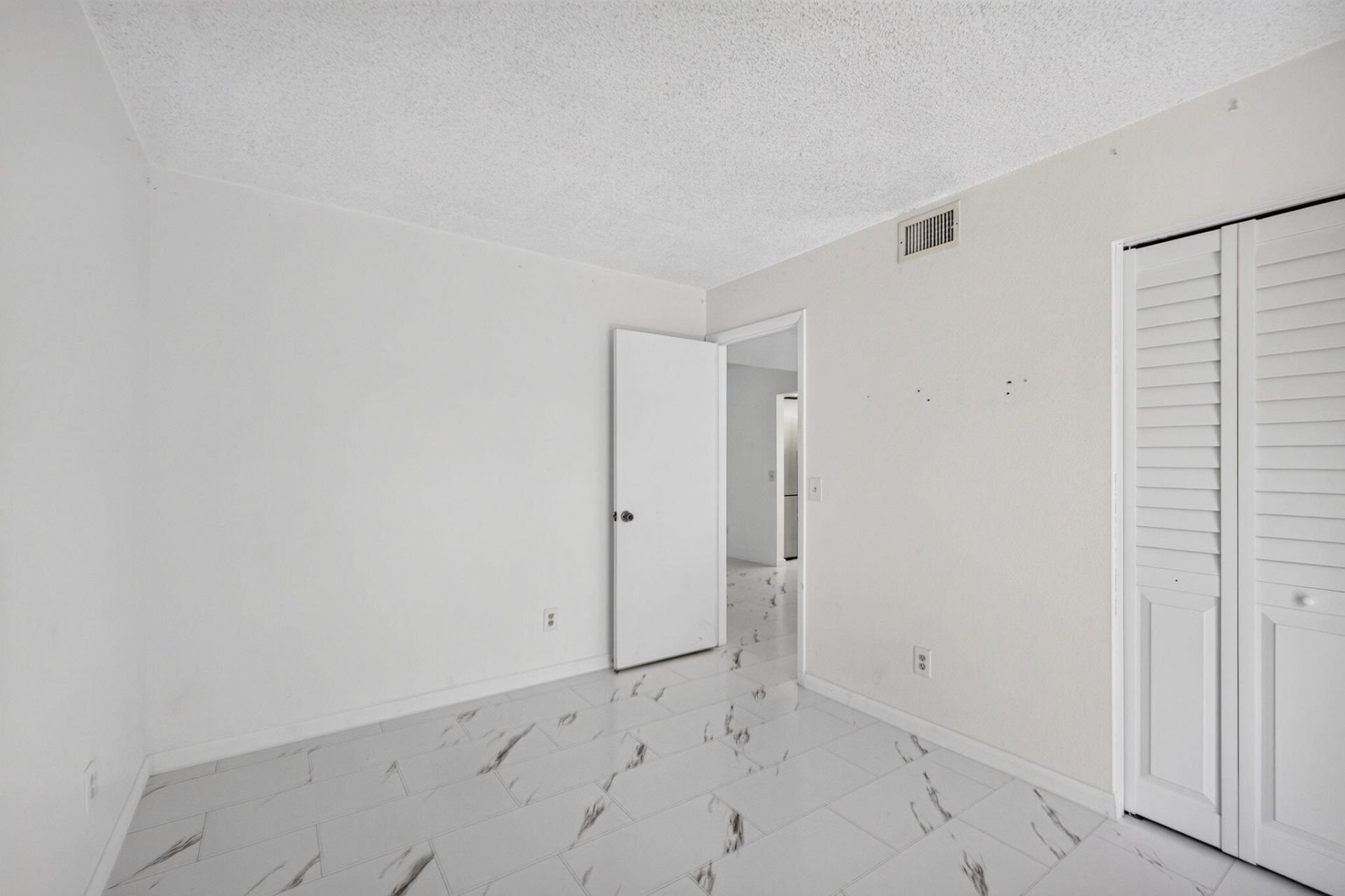 1628 SE Green Acres Circle, Port Saint Lucie, FL 34952 Photo