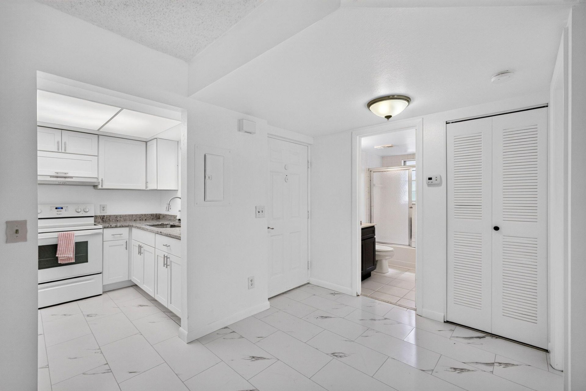 1628 SE Green Acres Circle, Port Saint Lucie, FL 34952 Photo