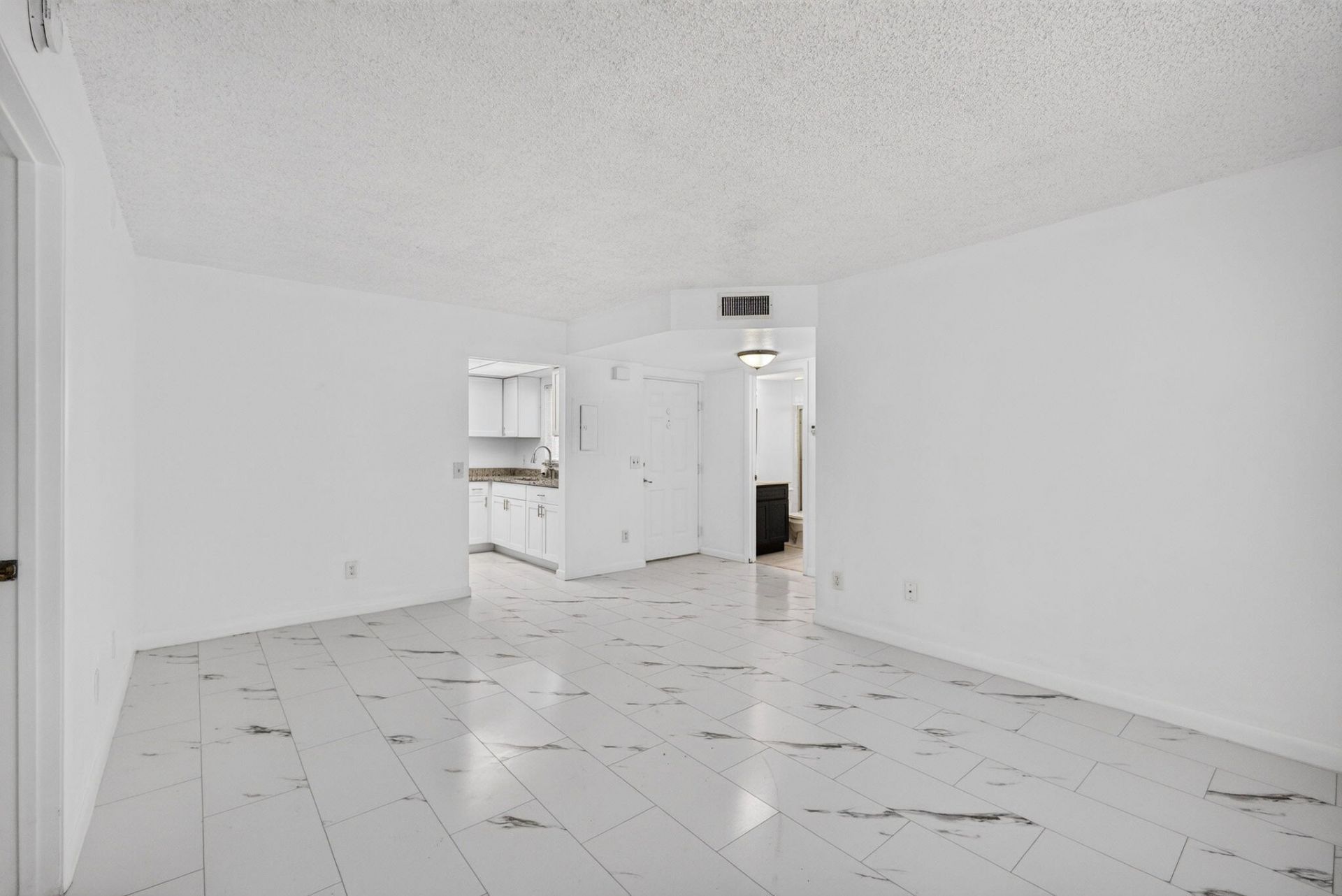1628 SE Green Acres Circle, Port Saint Lucie, FL 34952 Photo