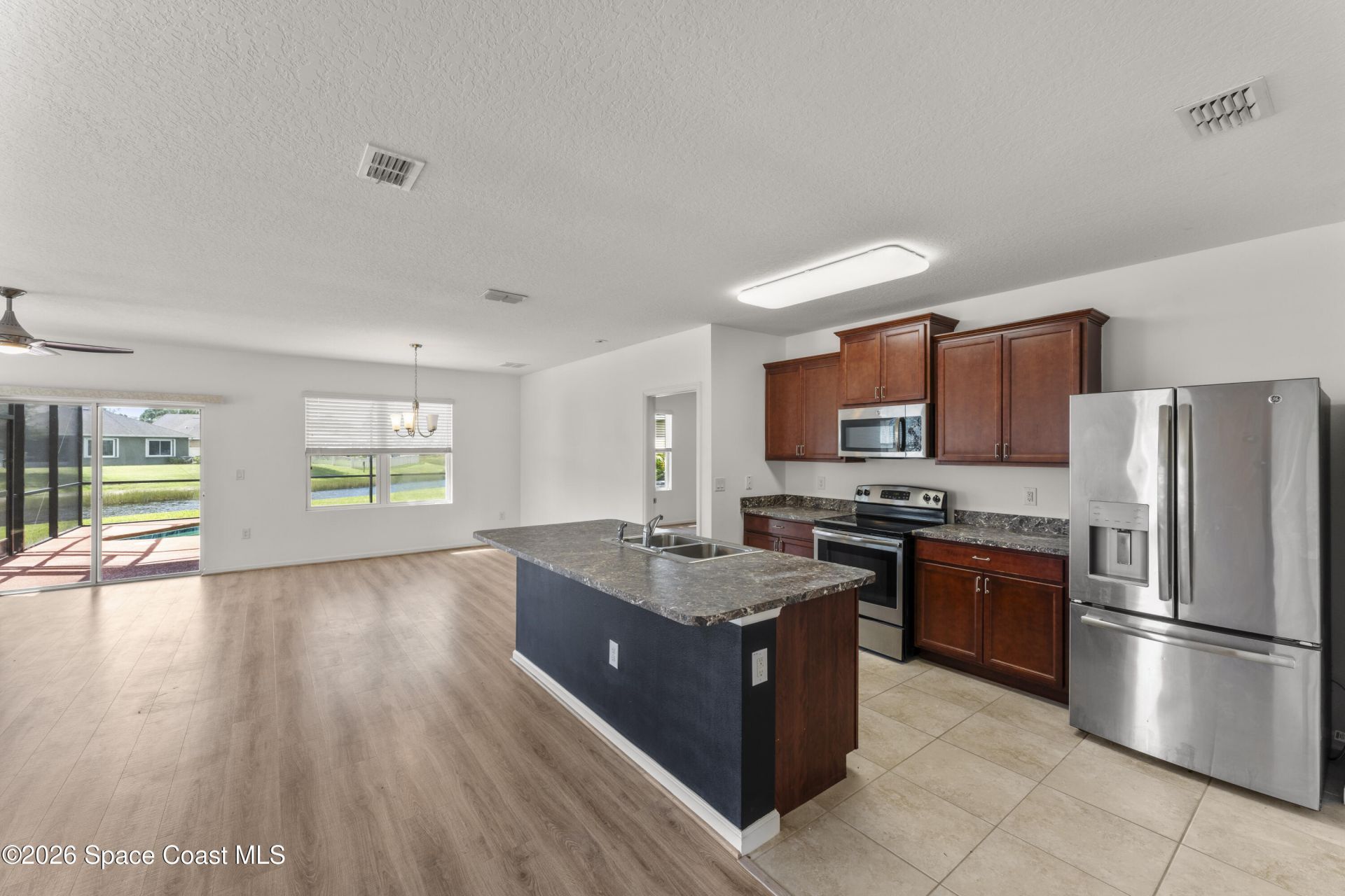 2233 Mccormack Way, Melbourne, FL 32935 Photo