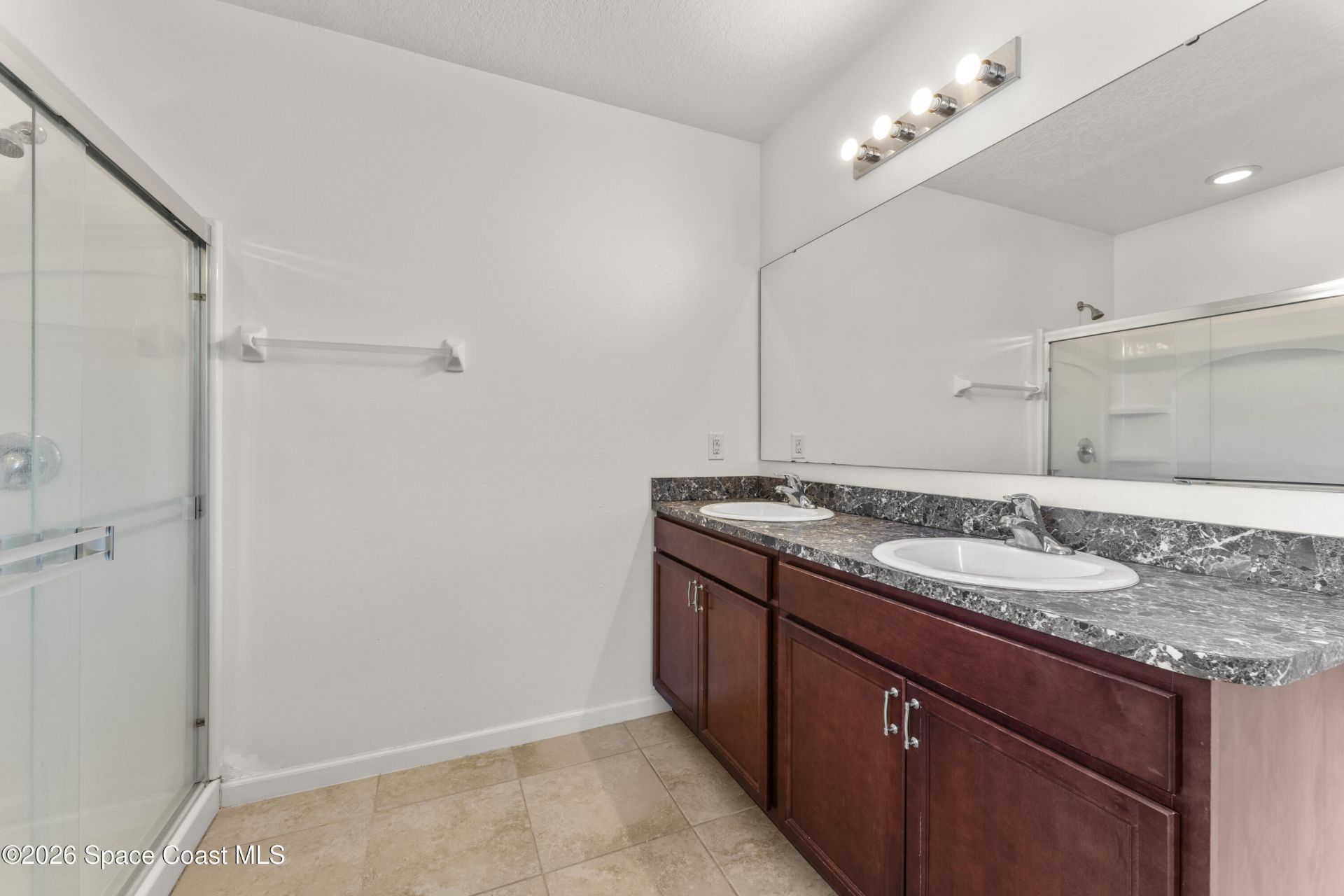 2233 Mccormack Way, Melbourne, FL 32935 Photo