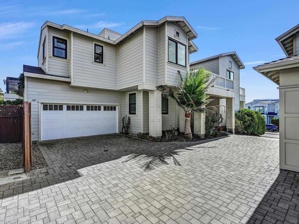 7209 Fay Ave, La Jolla, CA 92037