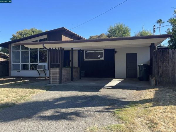 213 Riley Dr, Pacheco, CA 94553