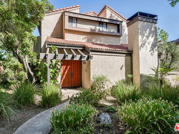21820 Marylee Street, Unit 225, Los Angeles, CA 91367