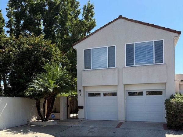 9 Mandrake, Irvine, CA 92612