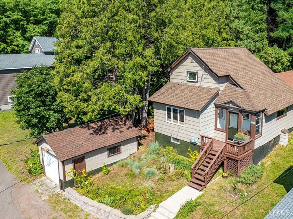 20848 3rd Street, Franklin Twp, MI 49930