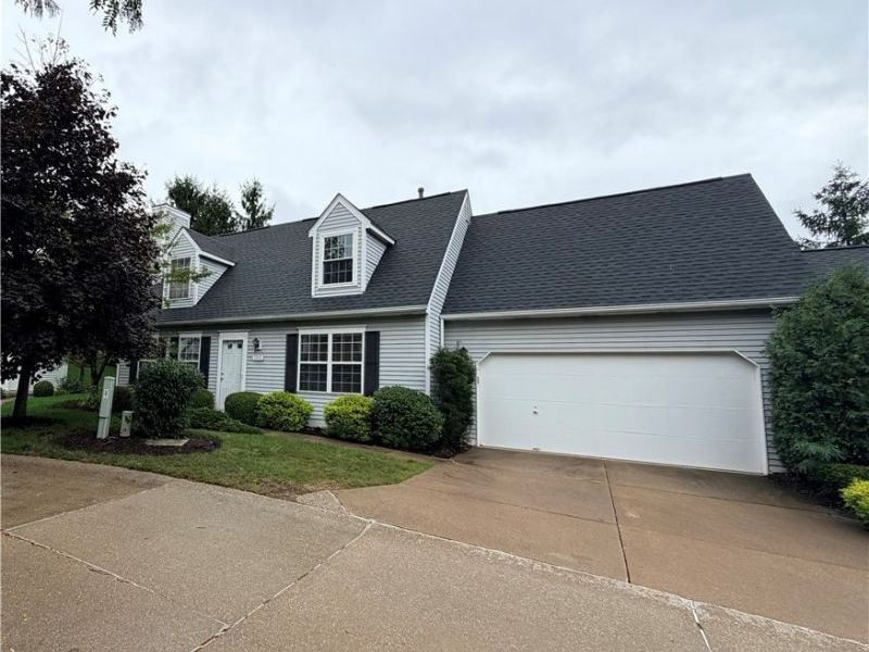 3551 E Prescott Circle , Cuyahoga Falls, OH 44223 Photo 1