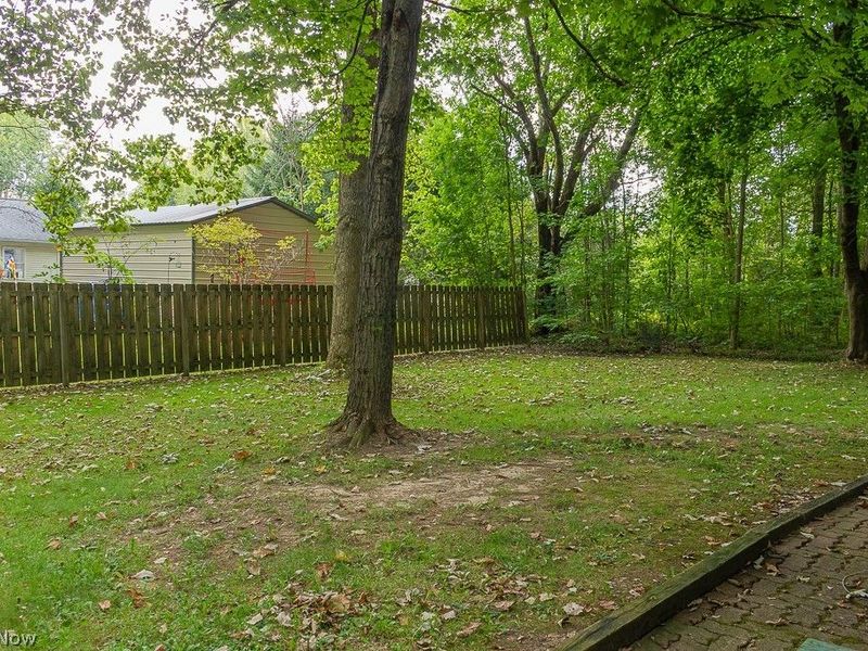 600 Oriole Drive, Roaming Shores, OH 44084 Photo 22