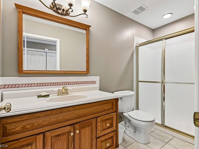 2043 Judy Drive , Parma, OH 44134 Photo 22