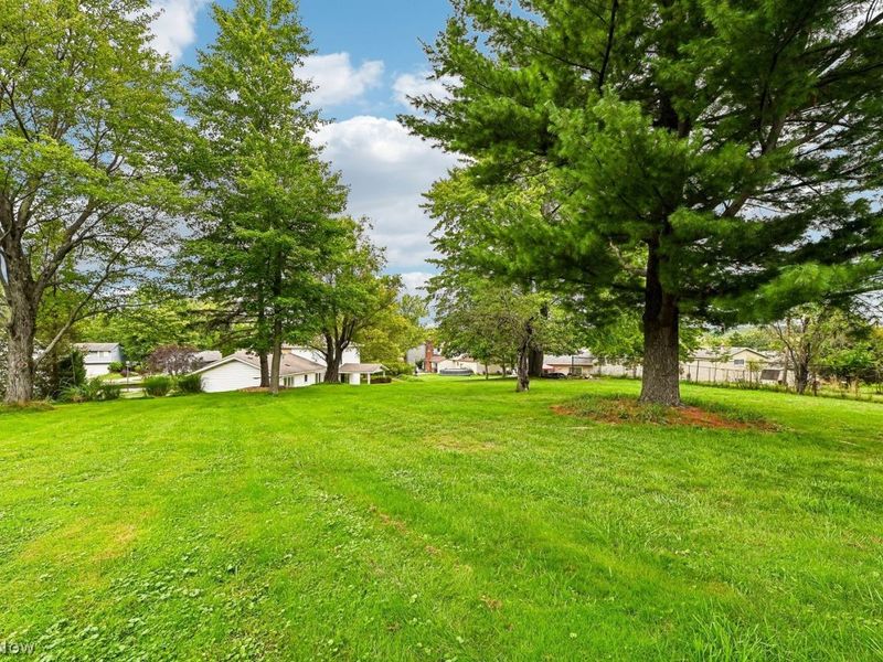 2043 Judy Drive , Parma, OH 44134 Photo 35