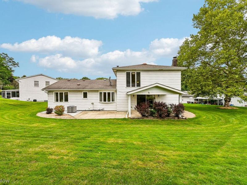 2043 Judy Drive , Parma, OH 44134 Photo 4