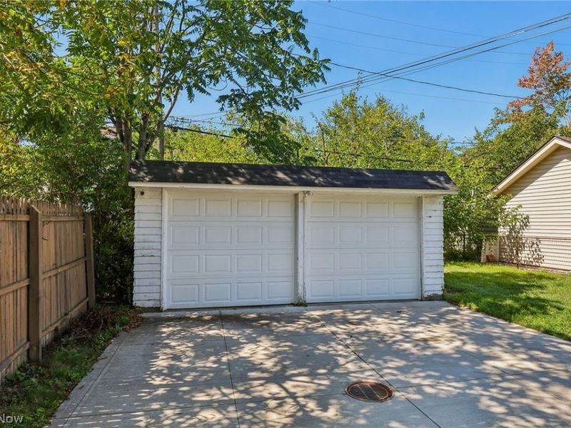 2022 Bunts Road , Lakewood, OH 44107 Photo 39