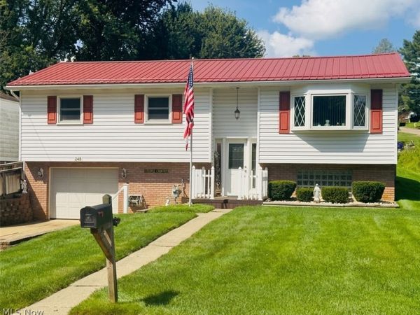 248 Beechwood Boulevard , Wintersville, OH 43953
