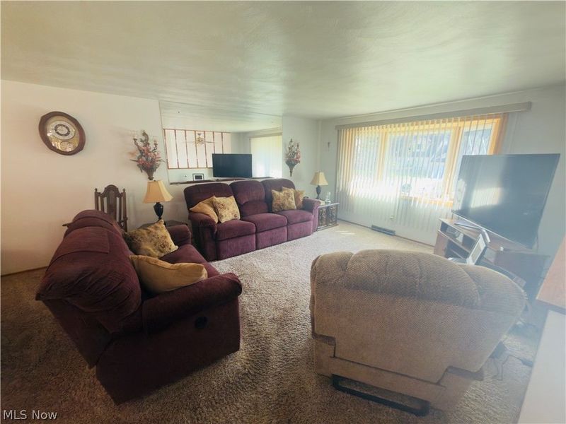 248 Beechwood Boulevard, Wintersville, OH 43953 Photo 12