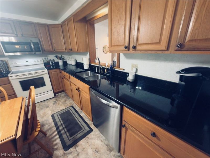 248 Beechwood Boulevard, Wintersville, OH 43953 Photo 15