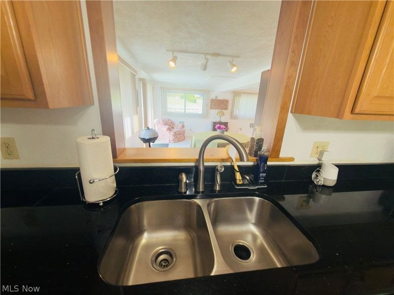 248 Beechwood Boulevard, Wintersville, OH 43953 Photo 17