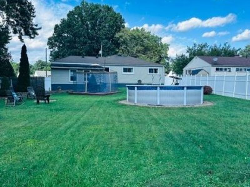 375 Jackson Street, Campbell, OH 44405 Photo 6