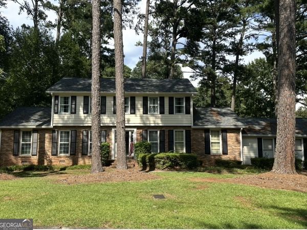 4421 Hardwood Circle SW, Lilburn, GA 30047