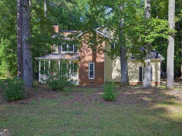 210 Groveland Drive, Peachtree City, GA 30269