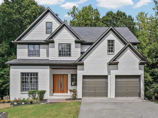 625 Kingsport Drive, Roswell, GA 30076