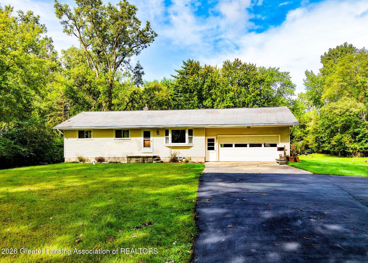 4497 Meridian Road, Williamston, MI 48895 Main Photo
