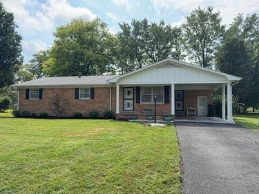 111 Park Lane Drive, Paducah, KY 42003