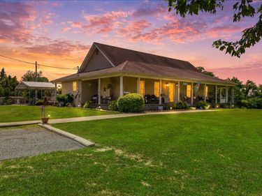150-182 Combest Drive, Columbia, KY 42728